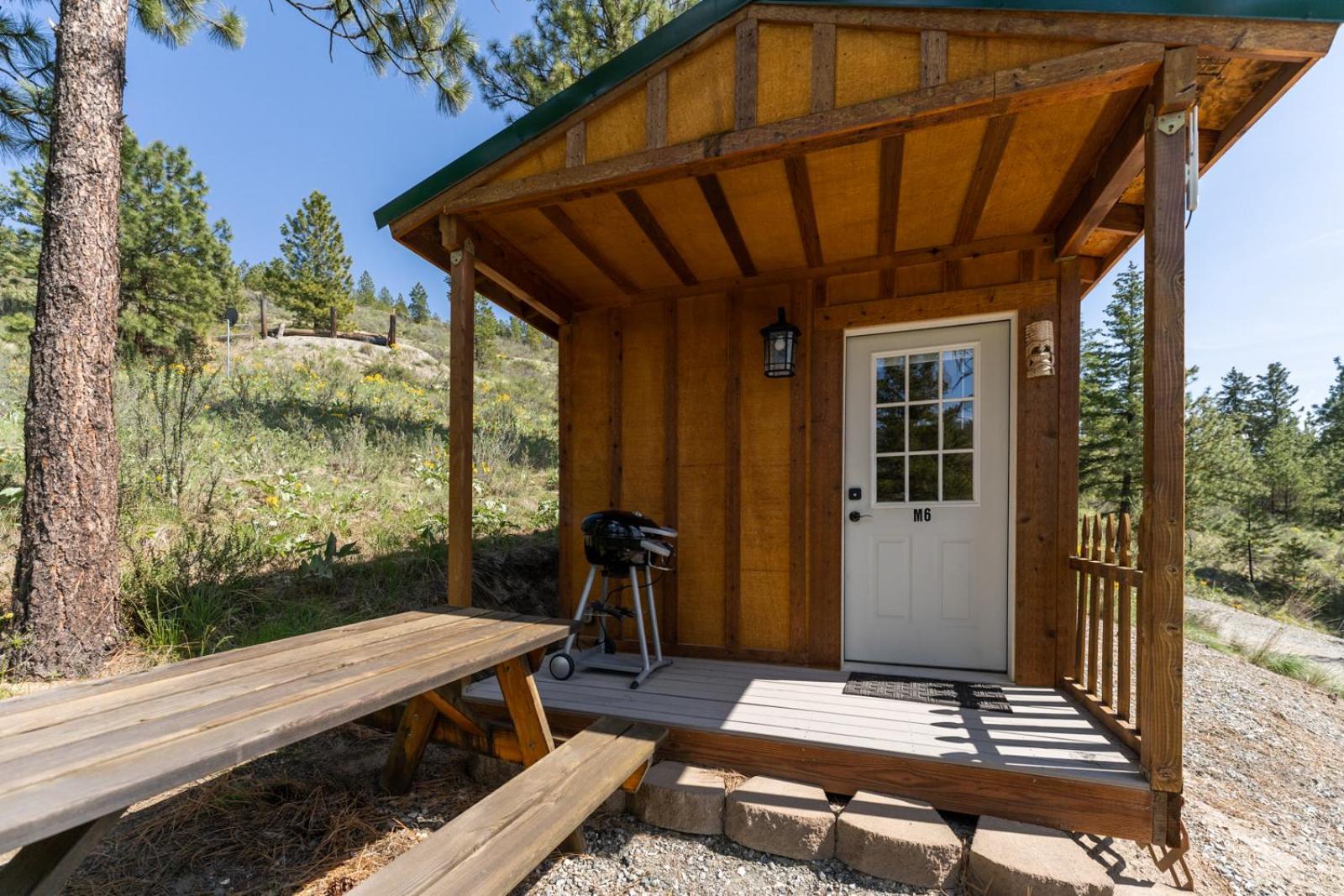 Echo Valley Resort + Cabins Manson Exterior photo